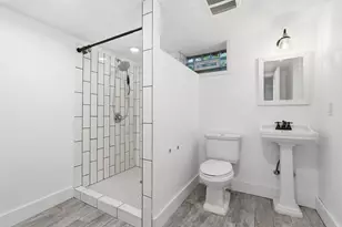 2748 NE Ulysses Street NE, Minneapolis, MN 55418 - Photo 33
