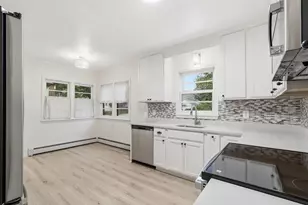2748 NE Ulysses Street NE, Minneapolis, MN 55418 - Photo 15