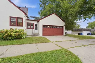 2748 NE Ulysses Street NE, Minneapolis, MN 55418 - Photo 39