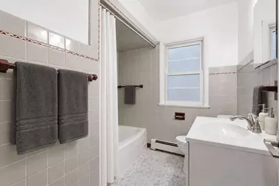2748 NE Ulysses Street NE, Minneapolis, MN 55418 - Photo 9