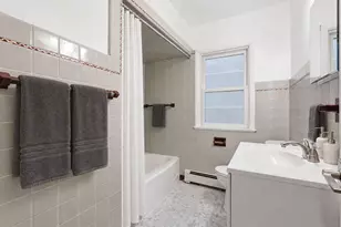 2748 NE Ulysses Street NE, Minneapolis, MN 55418 - Photo 9