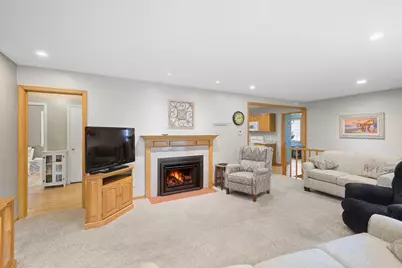 137 N Morningside Drive, Le Sueur, MN 56058 - Photo 7