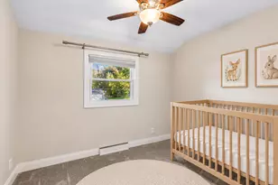 13421 Arthur St W, Minnetonka, MN 55305 - Photo 11
