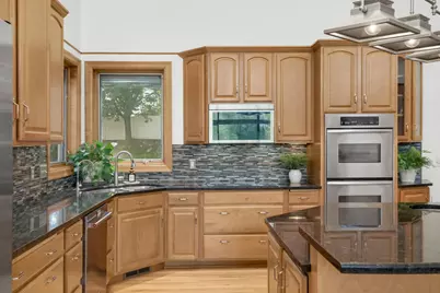 1085 Parkview Lane, Victoria, MN 55386 - Photo 15