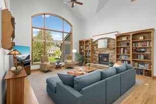 1085 Parkview Ln, Victoria, MN 55386 - Photo 5