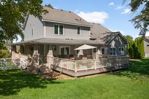 1085 Parkview Ln, Victoria, MN 55386 - Photo 3