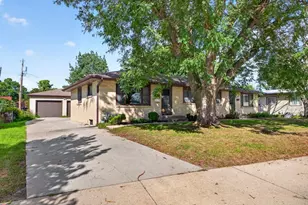 849 11 1/2 Street SW, Rochester, MN 55902 - Photo 3