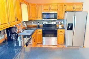 714 E Crescent Ln, Litchfield, MN 55355 - Photo 11