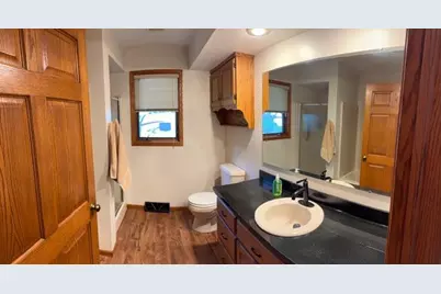 714 E Crescent Lane, Litchfield, MN 55355 - Photo 23
