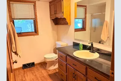 714 E Crescent Lane, Litchfield, MN 55355 - Photo 15