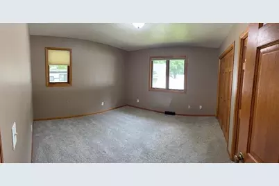 714 E Crescent Lane, Litchfield, MN 55355 - Photo 21
