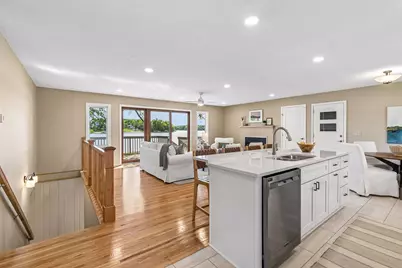 1303 Crystal Lake Road E, Burnsville, MN 55306 - Photo 3