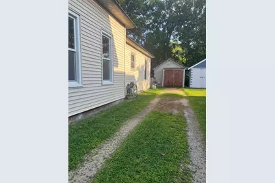 569 W Wabasha Street, Winona, MN 55987 - Photo 17