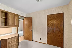 11700 Galtier Dr, Burnsville, MN 55337 - Photo 37