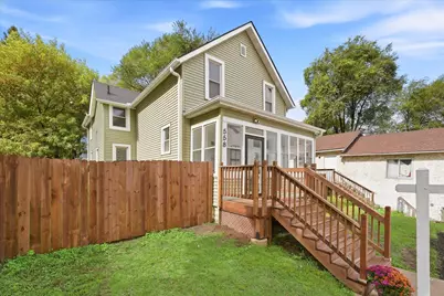 558 Concord Street, Saint Paul, MN 55107 - Photo 1