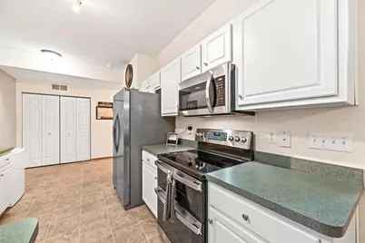 17135 Embers Avenue #2102, Farmington, MN 55024 - Photo 9