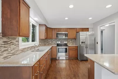 8481 134th Street Court, Apple Valley, MN 55124 - Photo 7