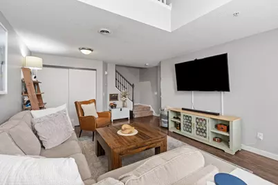 2836 Coach Court, Chanhassen, MN 55317 - Photo 11