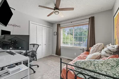 2836 Coach Court, Chanhassen, MN 55317 - Photo 25