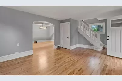 524 S Dakota Avenue, New Richmond, WI 54017 - Photo 5