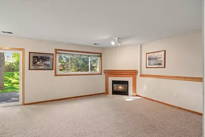 2658 Cutters Grove Circle, Anoka, MN 55303 - Photo 9