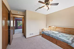 7577 Ojibway Park Ct, Woodbury, MN 55125 - Photo 15
