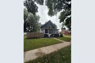 218 Augusta Avenue SE, Willmar, MN 56201 - Photo 1