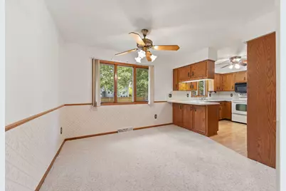 318 Stoney Point Road SW, Hutchinson, MN 55350 - Photo 5