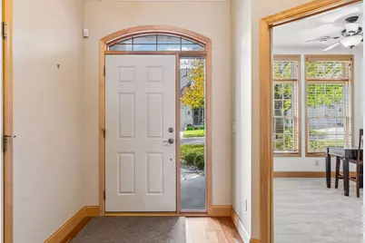 189 Stonebridge Court, Mendota Heights, MN 55118 - Photo 5
