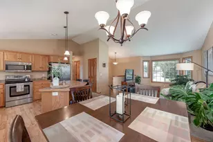 109 Pinehurst Dr, Mankato, MN 56001 - Photo 7