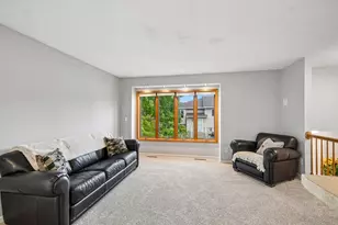 178 Sieben Crest Ln, Hastings, MN 55033 - Photo 5
