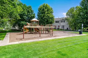 7772 Arboretum Village Cir, Chanhassen, MN 55317 - Photo 13