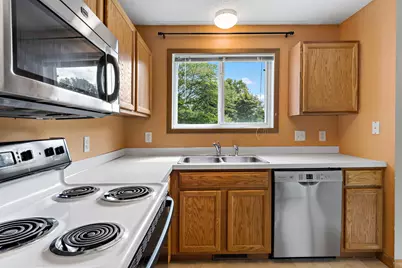 7772 Arboretum Village Circle, Chanhassen, MN 55317 - Photo 3
