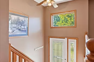 1721 Deerwood Dr, Eagan, MN 55122 - Photo 9