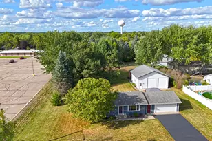 310 Highland St W, Annandale, MN 55302 - Photo 25