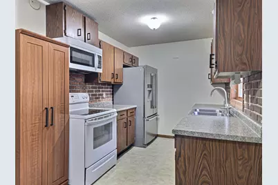 310 Highland Street W, Annandale, MN 55302 - Photo 9