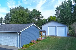 310 Highland St W, Annandale, MN 55302 - Photo 21
