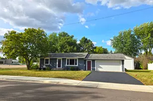 310 Highland St W, Annandale, MN 55302 - Photo 1