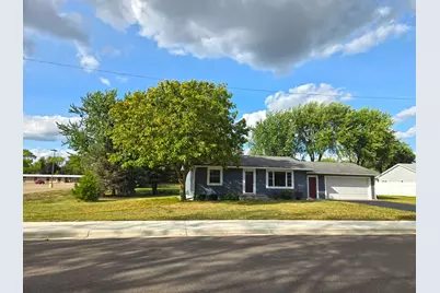 310 Highland Street W, Annandale, MN 55302 - Photo 3