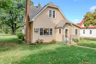504 De Graff Ave, Swanville, MN 56382 - Photo 3