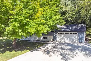 880 5th St N, Dassel, MN 55325 - Photo 15