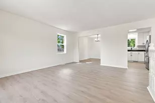 5256 4th St NE, Columbia Heights, MN 55421 - Photo 9