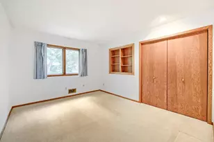 1200 Falls View Ct, Mendota Heights, MN 55118 - Photo 11