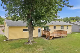 628 13th Ave SE, Waseca, MN 56093 - Photo 31