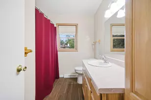 628 13th Ave SE, Waseca, MN 56093 - Photo 15