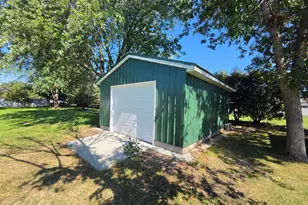 1816 Case Ln, Saint Cloud, MN 56303 - Photo 39