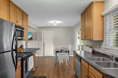 2308 W 96th Street, Bloomington, MN 55431 - Photo 9