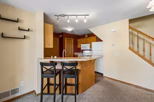 12886 Echo Ln, Apple Valley, MN 55124 - Photo 5