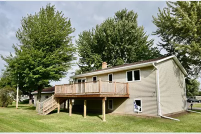 215 7th Street NE, Milaca, MN 56353 - Photo 7