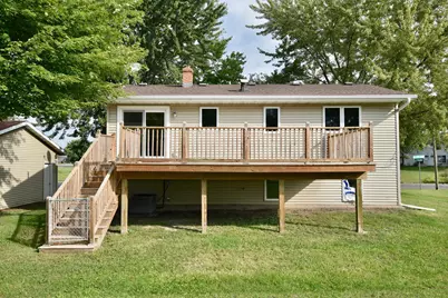 215 7th Street NE, Milaca, MN 56353 - Photo 9